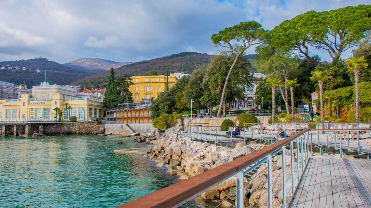 Apartments Anita Near Opatija With Private Parking Matulji Exteriör bild