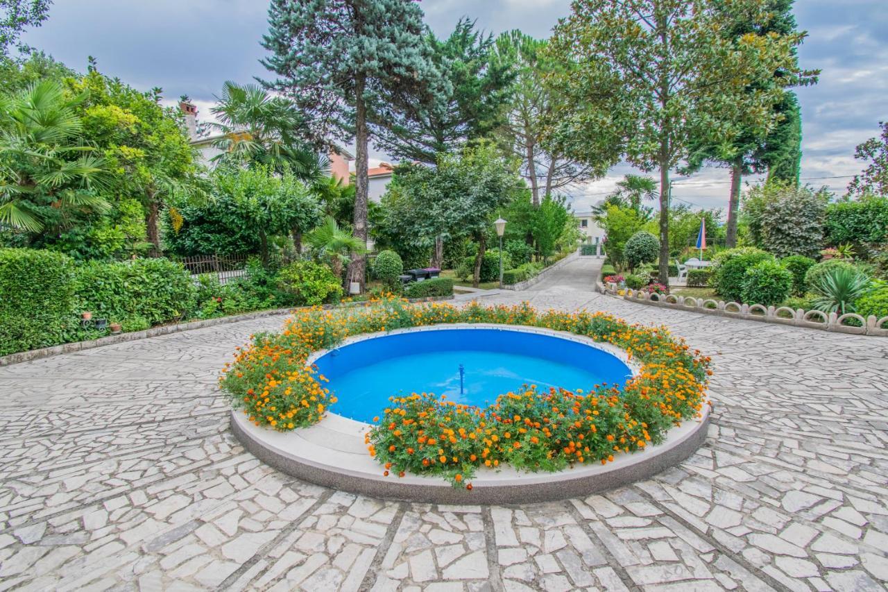 Apartments Anita Near Opatija With Private Parking Matulji Exteriör bild