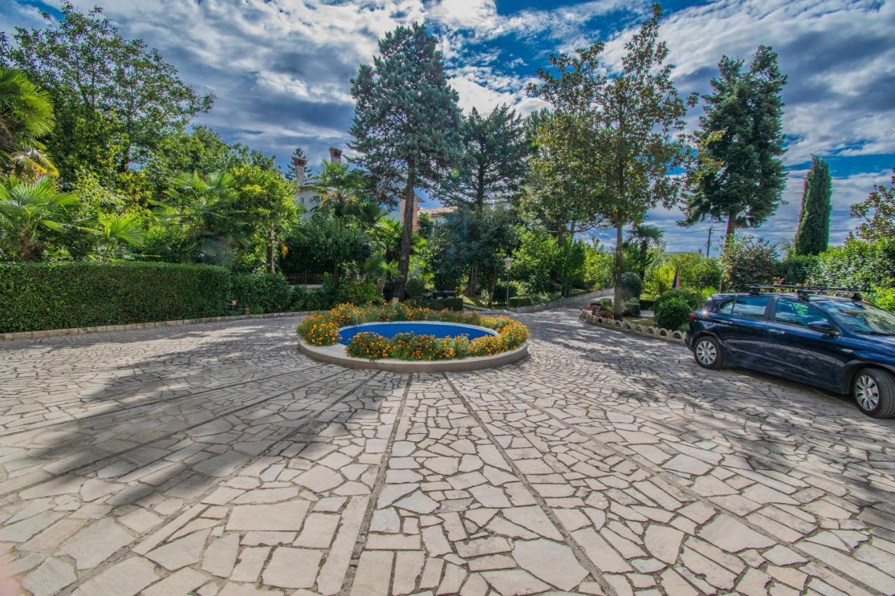 Apartments Anita Near Opatija With Private Parking Matulji Exteriör bild