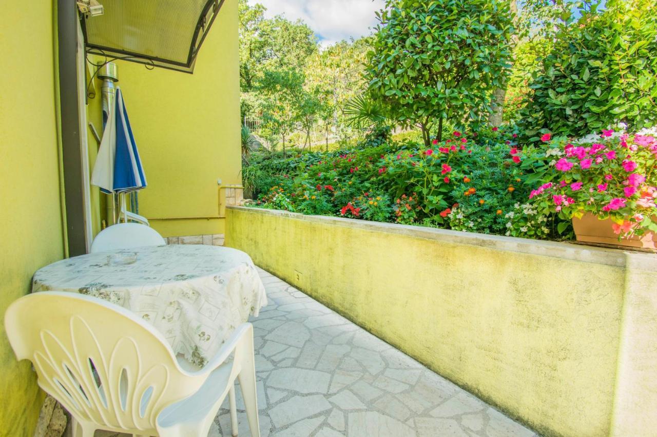 Apartments Anita Near Opatija With Private Parking Matulji Exteriör bild