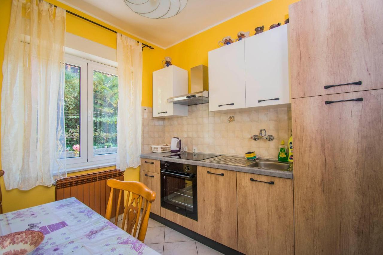 Apartments Anita Near Opatija With Private Parking Matulji Exteriör bild