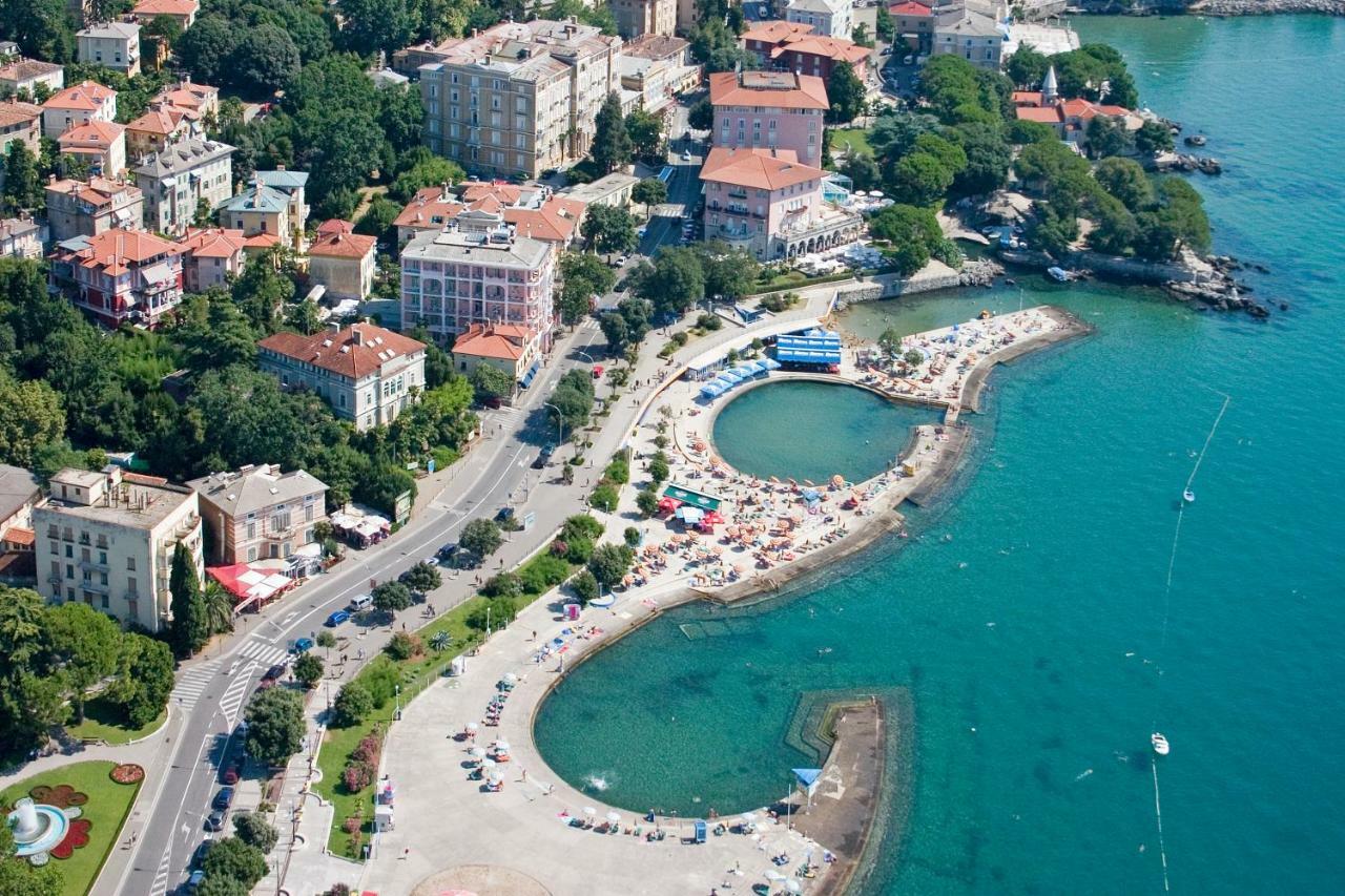 Apartments Anita Near Opatija With Private Parking Matulji Exteriör bild