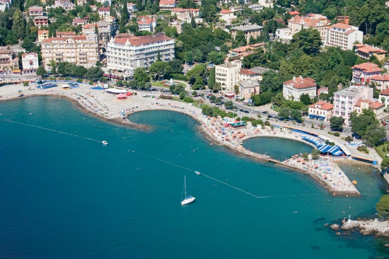 Apartments Anita Near Opatija With Private Parking Matulji Exteriör bild
